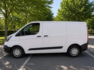 2016 Ford Transit Custom 2.2 TDCi — 1