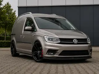 2017 Volkswagen Caddy 2.0 TDI DSG Sport Edition — 4