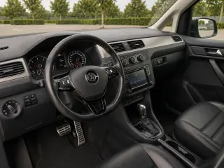 2017 Volkswagen Caddy 2.0 TDI DSG Sport Edition — 5