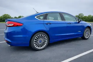 2018 Ford Fusion Titanium Hybrid — 7