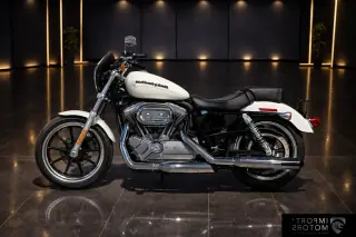 2018 Harley-Davidson XL883 SuperLow — 1