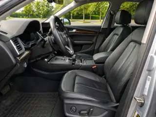 2019 Audi Q5 Premium Plus — 4