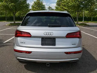 2019 Audi Q5 Premium Plus — 8