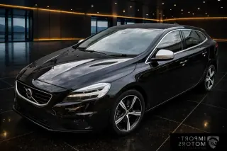 2019 Volvo V40 R-Design — 1