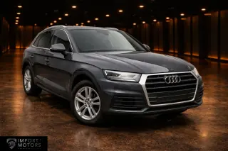 2020 Audi Q5 50 TFSI e quattro Plug-in Hybrid — 3