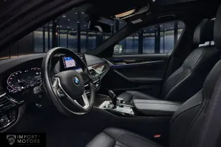 2020 BMW 530e Luxury Line — 4