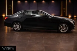 2020 Mercedes-Benz E300de Avantgarde — 6