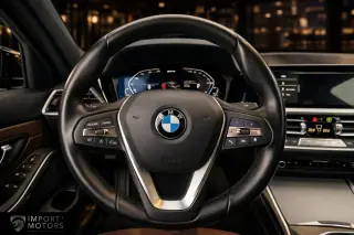 2021 BMW 330e Sedan Plug-in Hybrid Advantage — 2