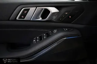 2021 BMW X5 xDrive45e — 7