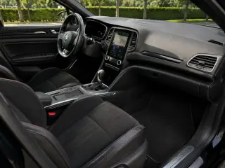 2021 Renault Megane Grandtour R.S. Line — 6