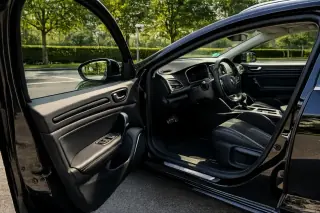 2021 Renault Megane Grandtour R.S. Line — 7