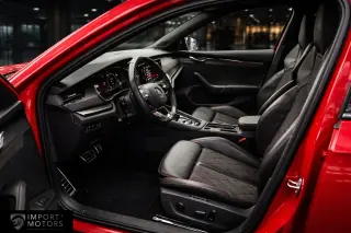 2021 Skoda Octavia RS iV Plug-In Hybrid — 4