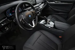 2022 BMW 530e xDrive — 4