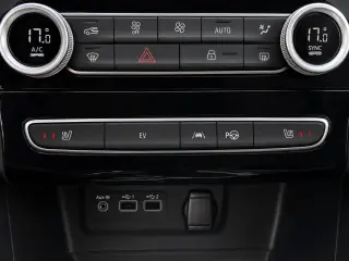 2022 Renault Megane Grandtour E-Tech RS Line — 7
