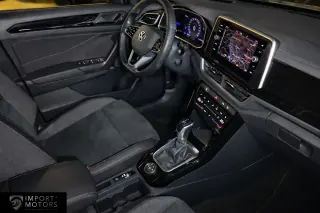 2022 Volkswagen T-Roc 2.0 TSI 4MOTION R-Line — 3
