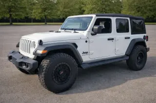2023 Jeep Wrangler Sport 3.0 Diesel — 1