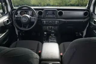 2023 Jeep Wrangler Sport 3.0 Diesel — 3