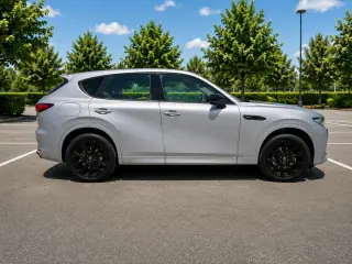 2023 Mazda CX-60 Homura Plug-in Hybrid AWD — 6