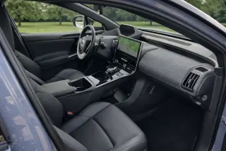 2023 Subaru Solterra Platinum+ AWD — 6