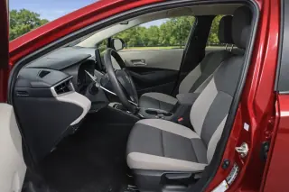 2025 Toyota Corolla Hybrid LE — 3