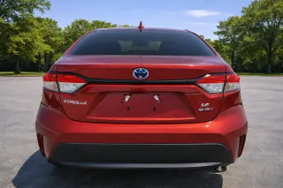 2025 Toyota Corolla Hybrid LE — 5