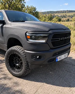 2019 Dodge RAM 1500 Crew Cab 5.7 HEMI — 2
