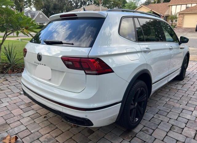 2024 VOLKSWAGEN TIGUAN SE R-LINE full