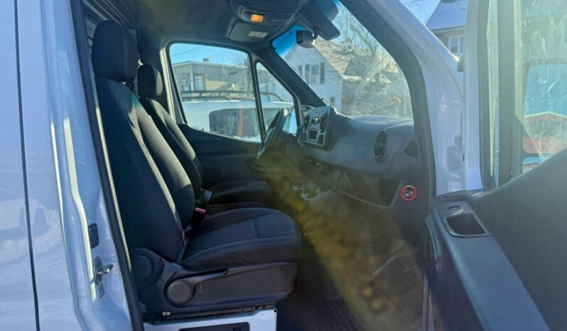 2020 Mercedes-Benz Sprinter 2500 full