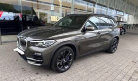 2020 BMW X5 xDrive45e Plug-In Hybrid X-Line