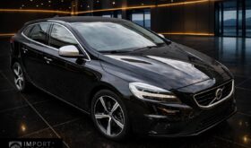 2019 Volvo V40 R-Design