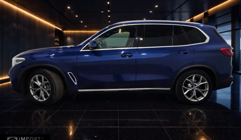2020 BMW X5 xDrive45e Plug-In Hybrid full
