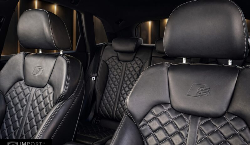 2020 Audi Q5 55 TFSI e quattro S line încărcat