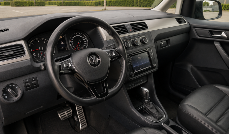 2017 Volkswagen Caddy 2.0 TDI DSG Sport Edition full